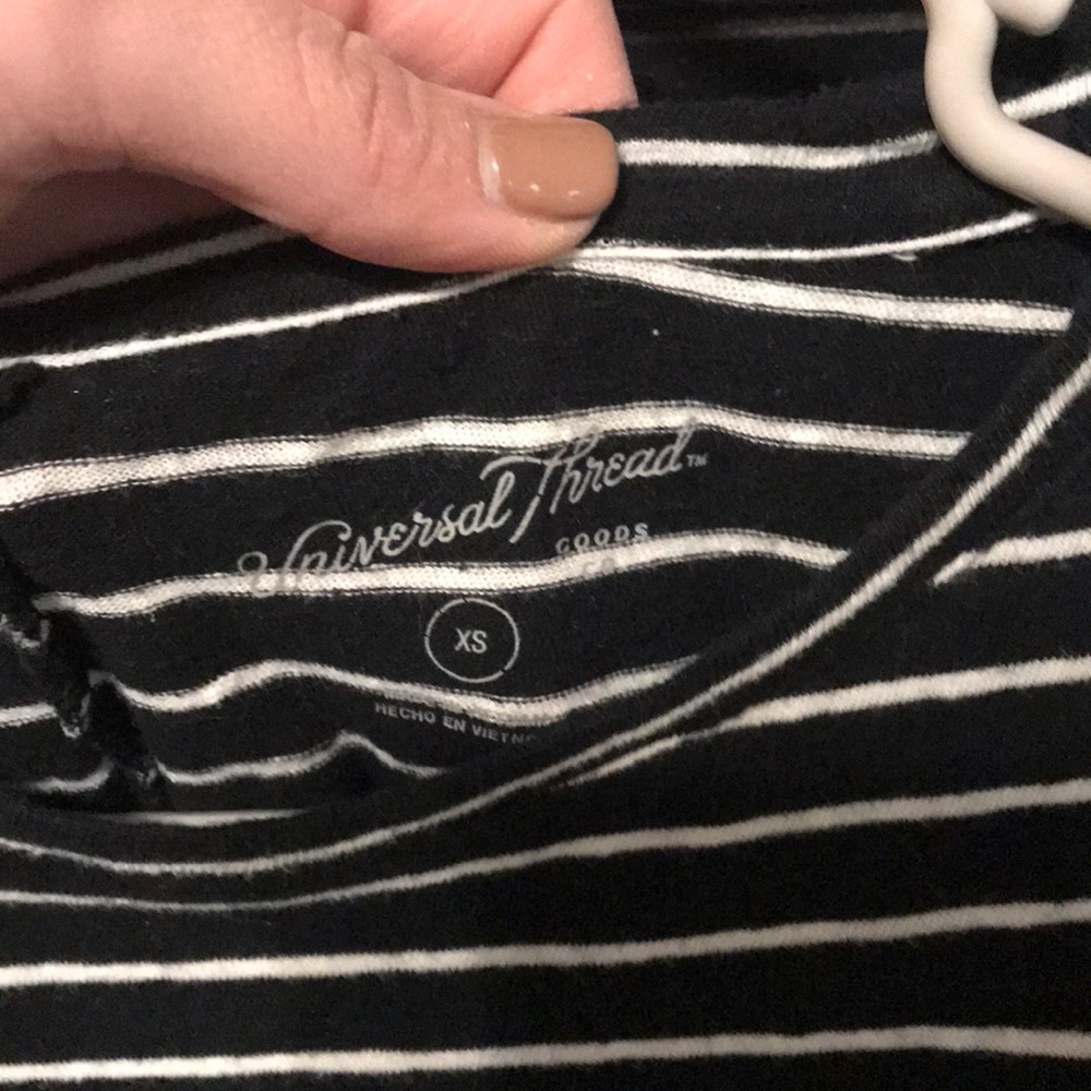 Universal thread tee - Picture 4 of 4
